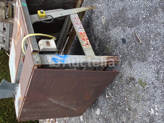 Tafelzaag met 2 verlengingen (te renoveren) - afbeelding 2 van  7