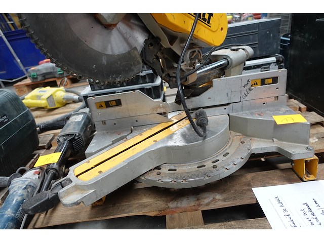 Tafelzaagmachine dewalt - afbeelding 3 van  6