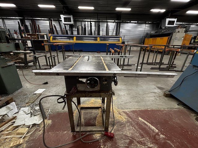 Tafelzaagmachine kulche - afbeelding 1 van  5