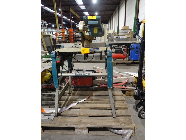 Tafelzaagmachine makita - afbeelding 1 van  3