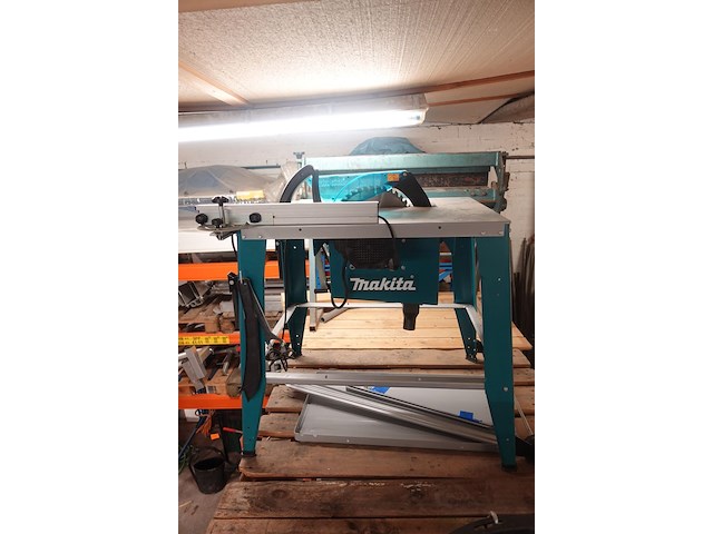 Tafelzaagmachine makita - afbeelding 2 van  6
