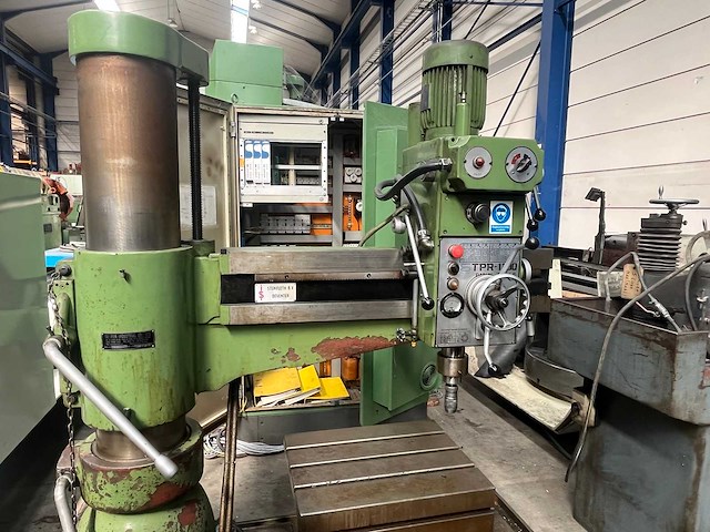 Tai piin - tpr 1100 - radiaalboormachine - afbeelding 2 van  5
