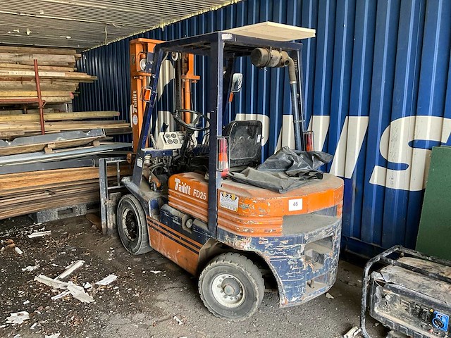 Tailift fd25t35 thermische heftruck - afbeelding 17 van  23