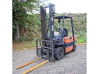 Tailift toyota - 1996 - fd25 - vorkheftruck - afbeelding 1 van  17