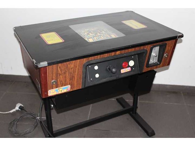 Taito - 1981 - ms pacman - cocktail arcade - afbeelding 1 van  9