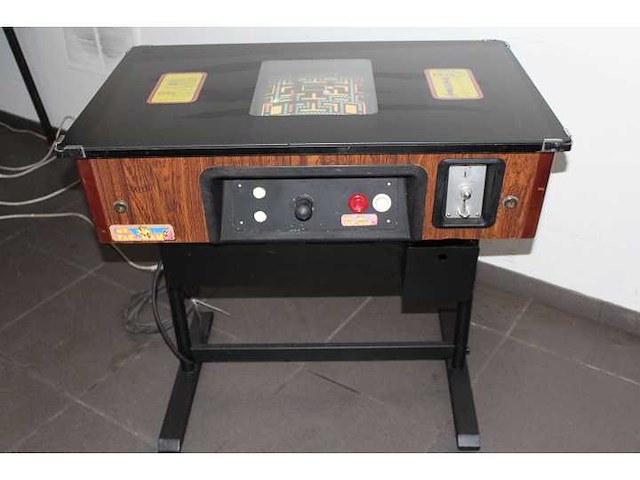Taito - 1981 - ms pacman - cocktail arcade - afbeelding 3 van  9