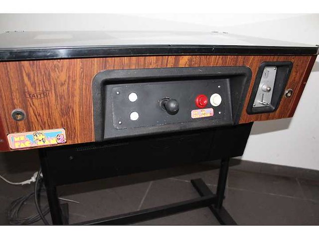 Taito - 1981 - ms pacman - cocktail arcade - afbeelding 6 van  9
