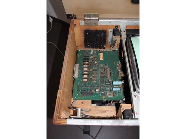 Taito - 1981 - ms pacman - cocktail arcade - afbeelding 8 van  9