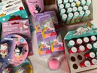 Take care mix kavel persoonlijke verzorgings producten kids thema meisjes - afbeelding 3 van  15