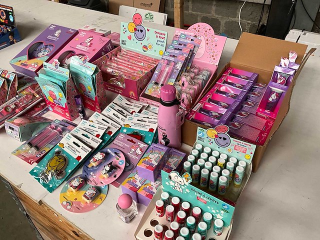 Take care mix kavel persoonlijke verzorgings producten kids thema meisjes - afbeelding 6 van  15