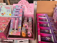 Take care mix kavel persoonlijke verzorgings producten kids thema meisjes - afbeelding 12 van  15