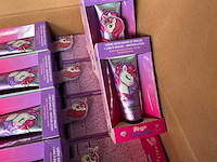 Take care mix kavel persoonlijke verzorgings producten kids thema meisjes - afbeelding 14 van  15