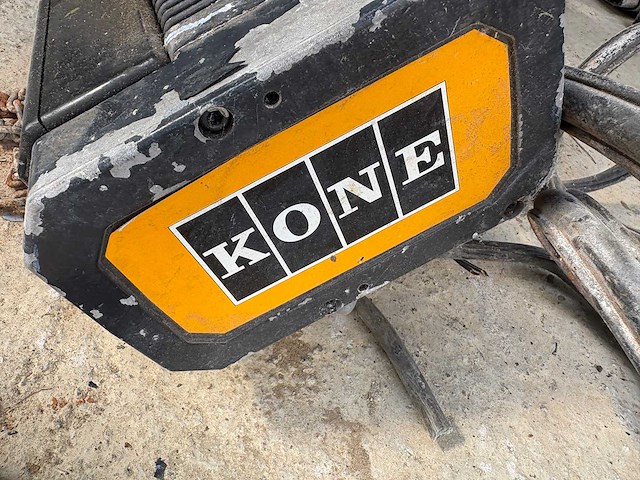 Takel - kone - various garage inventory - afbeelding 3 van  5
