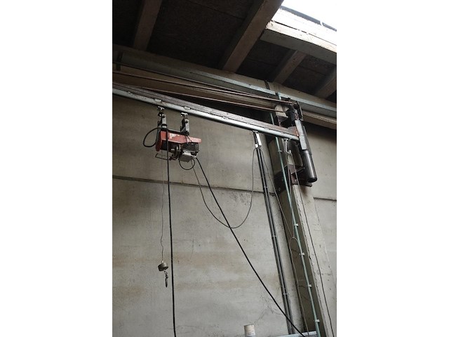 Takel samen met zwenkarm - afbeelding 5 van  5