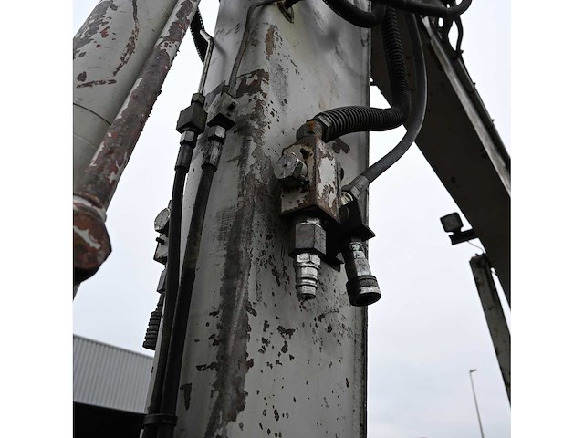 Takeuchi - 2006 - tb175 - rupsgraafmachine - afbeelding 6 van  24