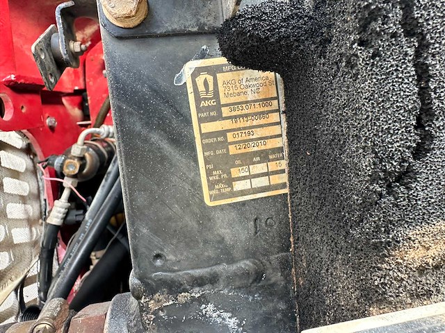 Takeuchi - 2010 - tb150c - midigraafmachine - afbeelding 15 van  32