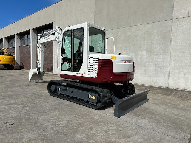 Takeuchi - 2011 - tb175 - midigraafmachine - afbeelding 43 van  44
