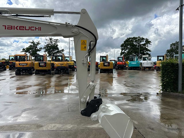 Takeuchi - 2014 - tb135 - minigraafmachine - afbeelding 4 van  42