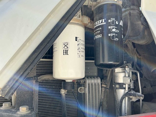 Takeuchi - 2018 - tb295w - banden graafmachine - bandenkraan - afbeelding 25 van  45