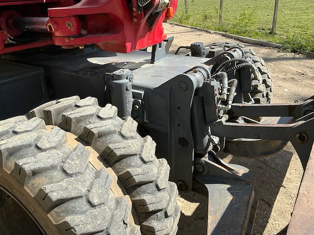 Takeuchi - 2018 - tb295w - banden graafmachine - bandenkraan - afbeelding 27 van  45