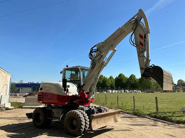 Takeuchi - 2018 - tb295w - banden graafmachine - bandenkraan - afbeelding 43 van  45