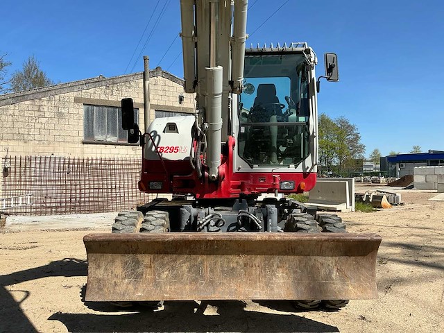 Takeuchi - 2018 - tb295w - banden graafmachine - bandenkraan - afbeelding 45 van  45