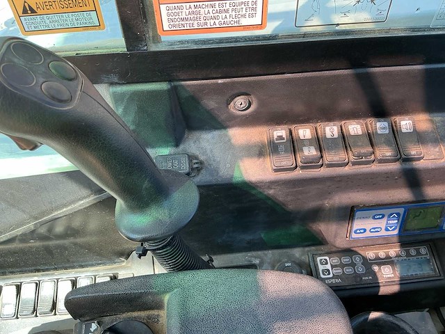 Takeuchi - 2018 - tb295w - banden graafmachine - bandenkraan - afbeelding 13 van  43