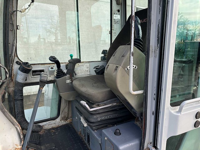 Takeuchi - tb150c - midigraafmachine - afbeelding 24 van  38