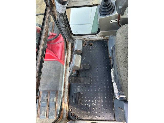 Takeuchi - tb150c - midigraafmachine - afbeelding 28 van  38