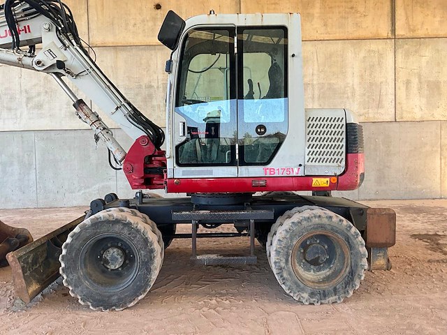 Takeuchi - tb175w - wheeled excavator - 2012 - afbeelding 2 van  31