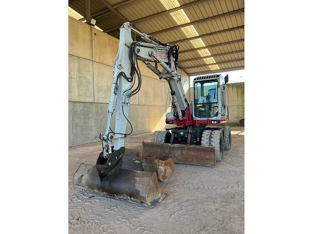 Takeuchi - tb175w - wheeled excavator - 2012 - afbeelding 23 van  31