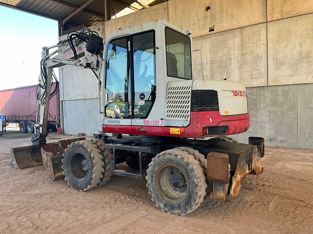Takeuchi - tb175w - wheeled excavator - 2012 - afbeelding 31 van  31
