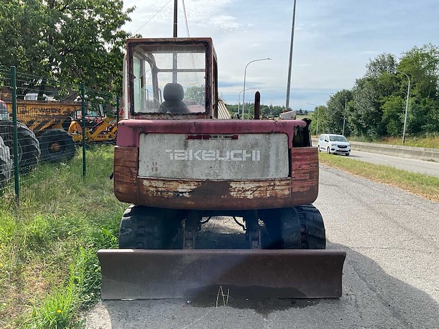 Takeuchi tb 070 rupsgraafmachine - afbeelding 20 van  25