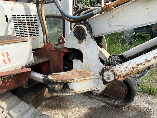 Takeuchi tb 070 rupsgraafmachine - afbeelding 13 van  22