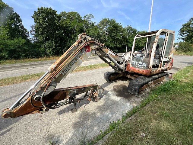 Takeuchi tb 070 rupsgraafmachine - afbeelding 11 van  22