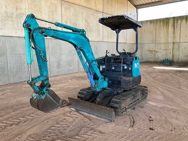 Takeuchi tb20r rupsgraafmachine - afbeelding 12 van  21