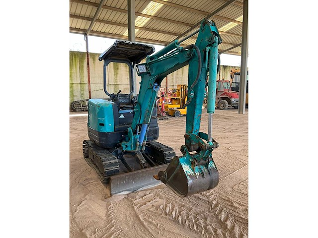 Takeuchi tb20r rupsgraafmachine - afbeelding 16 van  21