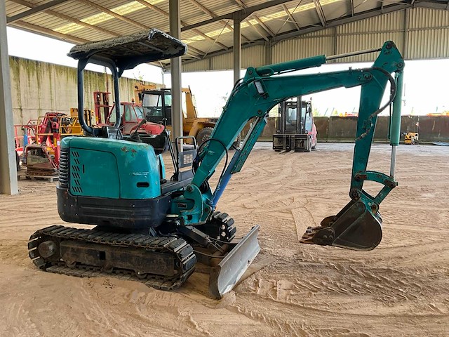 Takeuchi tb20r rupsgraafmachine - afbeelding 17 van  21