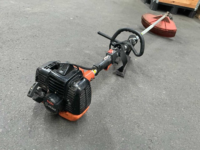 Tanaka tbc-230s bosmaaier - afbeelding 3 van  3