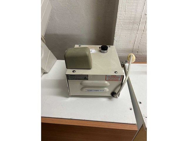 Tandarts apparatuur - afbeelding 3 van  3