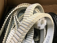 Tandriemen, rondsels en diversen (108x) - afbeelding 5 van  7