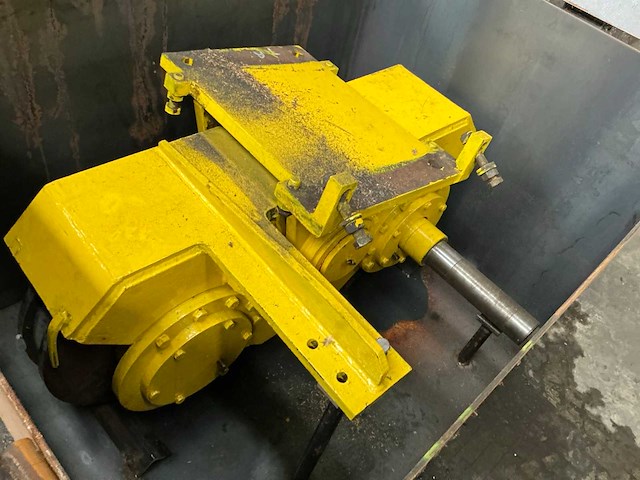 Tandwielkast aandrijving (2x) - afbeelding 1 van  5