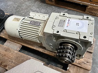 Tandwielmotor met rem - lenze - afbeelding 4 van  6