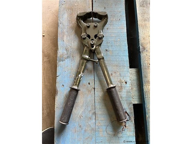 Tang voor paardenhoeven - afbeelding 1 van  4