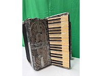 Tango ii - musical instrument accordeon - afbeelding 3 van  6