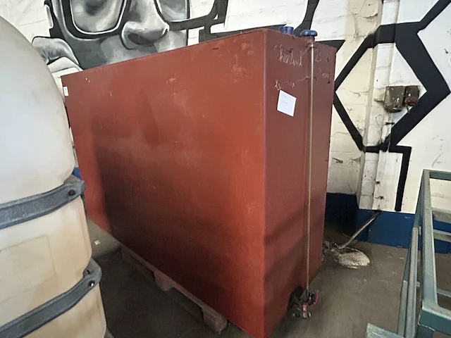 Tank 2500 liter - afbeelding 1 van  5