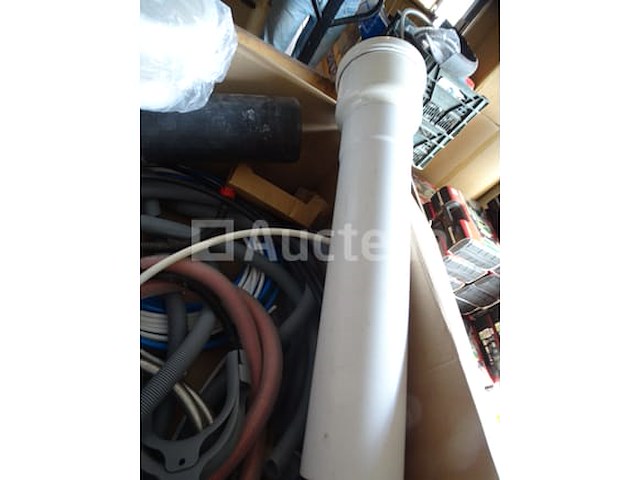 Tank met verwarmingsitems - afbeelding 15 van  17