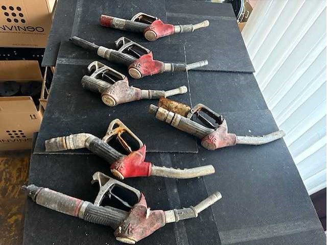 Tank station equipment (6x) - afbeelding 3 van  3