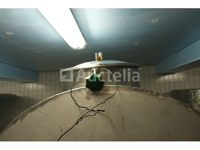 Tank - afbeelding 2 van  5