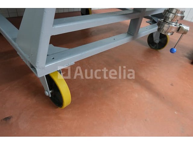 Tank - afbeelding 6 van  7